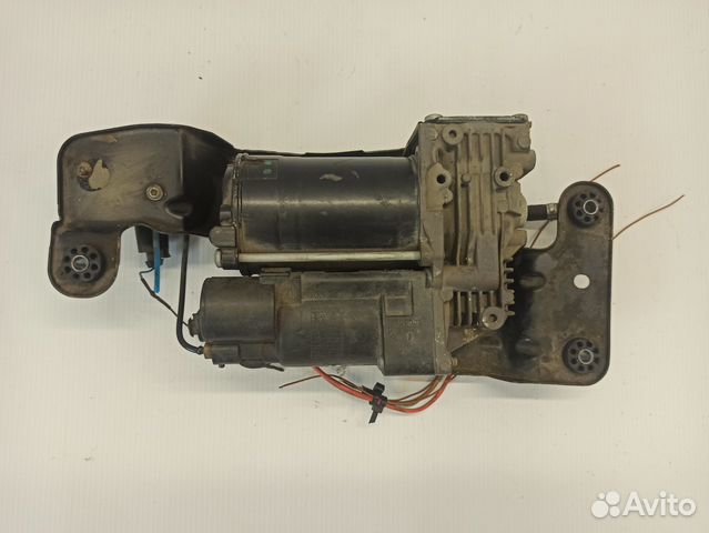 Компрессор пневмоподвески BMW x5 e70 x6 e71