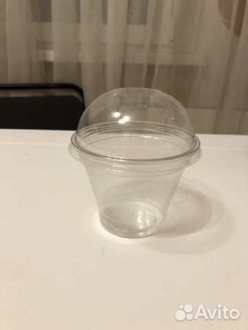 Стаканы одноразовые пластиковые с крышкой шейкеры