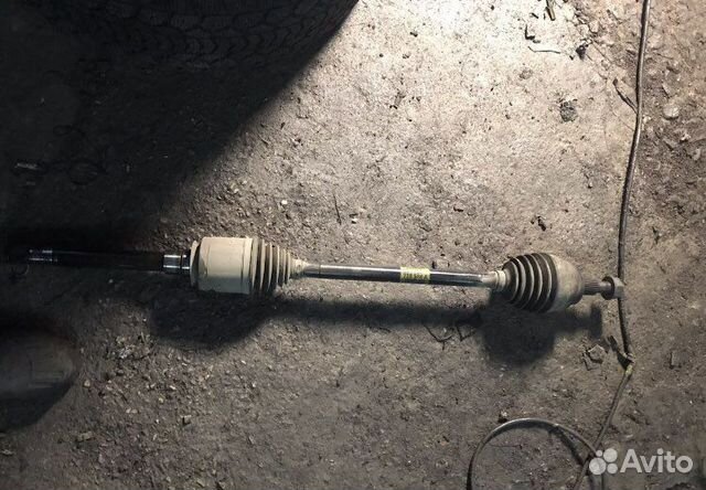 Привод правый передний Мерседес мл 164 6.3 амг