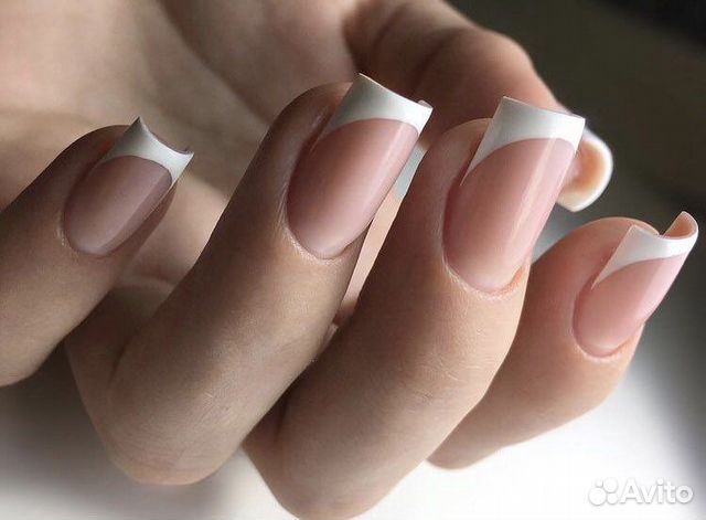 Маникюр на ул.Шараповская