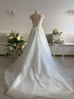 Платье свадебное новое