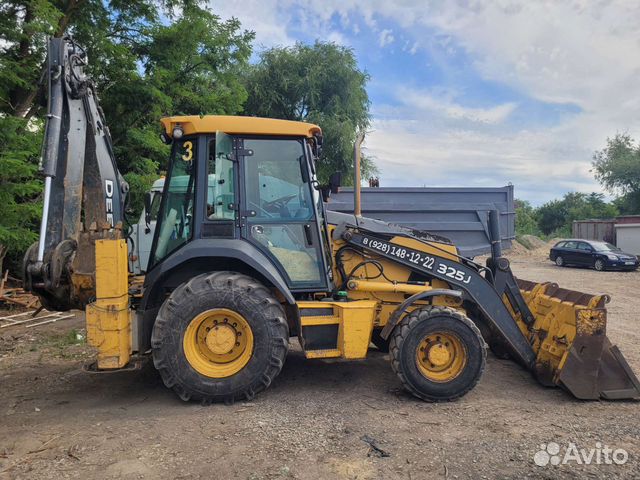 Тракторист, машинист экскаватор-погрузчика