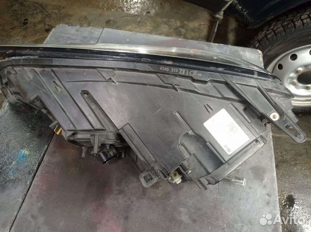 Правая фара volkswagen touareg 2017 год