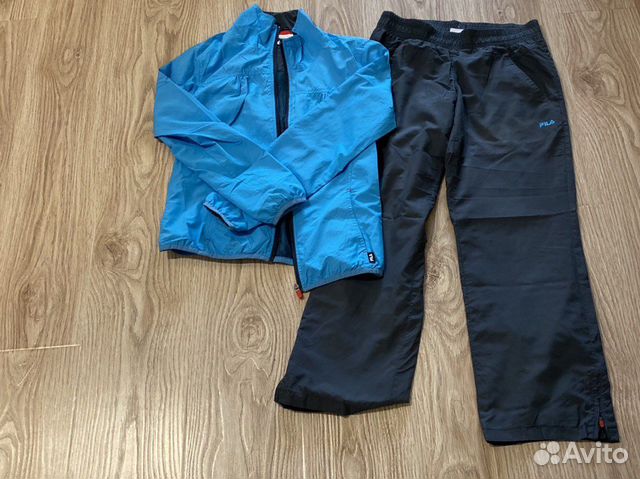 Костюм спортивный