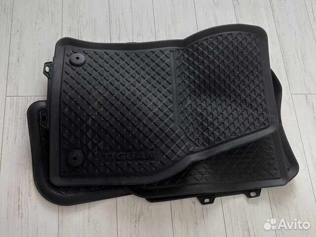 Набор резиновых ковриков для Volkswagen Tiguan