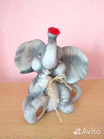 Статуэтка Слоненок