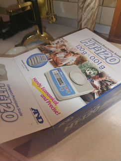 Электронные весы AND HT-120