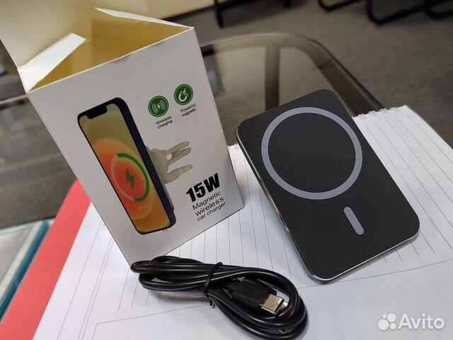 Автомобильная зарядка MagSafe для iPhone