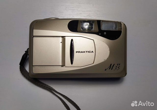 Плёночный фотоаппарат Praktica
