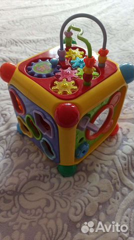 Развивающие игрушки для малышей