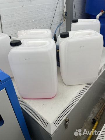 Канистра пластиковая 20 литров