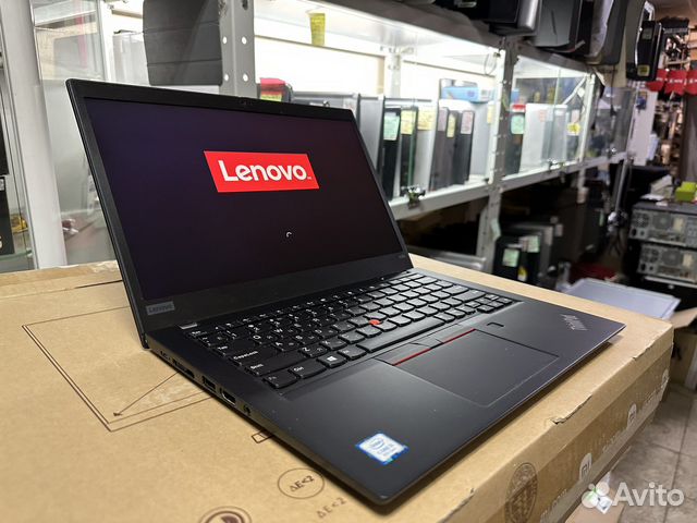 Lenovo thinkpad x390 mint condition i5-8265