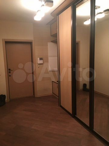 4-к. квартира, 120 м², 2/10 эт.