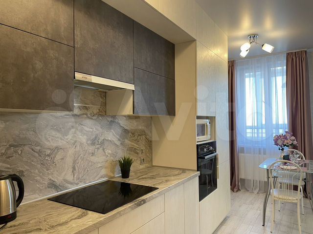 Квартира-студия, 42 м², 23/25 эт.