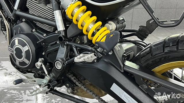 Ducati Scrambler Desert Sled Black edition