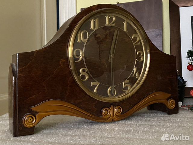 Настольные часы «Весна» с боем