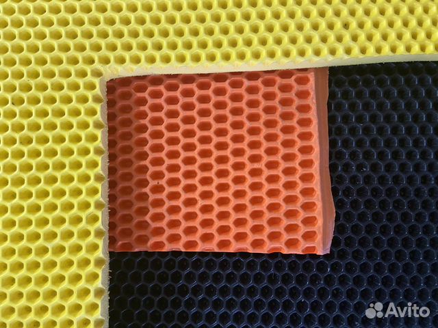 Коврик для животных, под лоток или миску