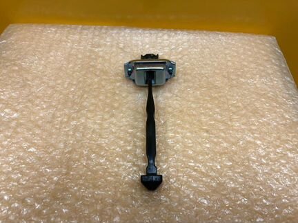 Ограничитель двери передний Nissan Murano Z52