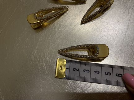 Заколки с кристаллами Swarovski