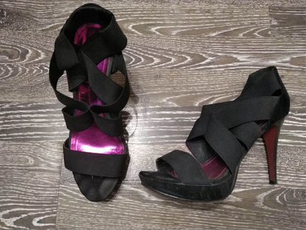 Новые туфли пакетом