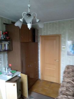 Шкаф трехстворчатый