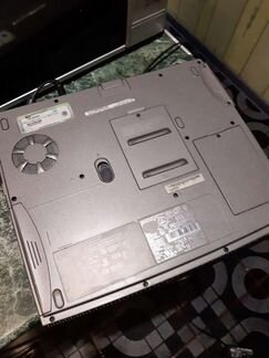 Ноутбук Dell latitude 100l