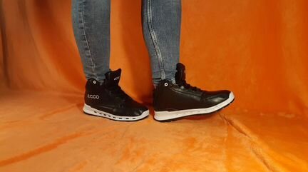 Зимние кроссовки