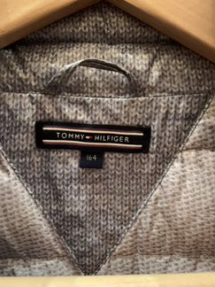 Легкий пуховик Tommy Hilfiger (Оригинал )