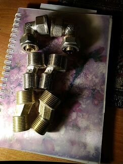 Переходники и эксцентрики сантехнические латунь