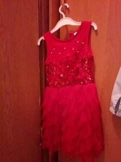 Платье на девочку 116р