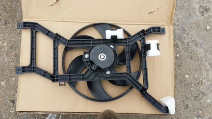 Вентелятор охлаждение Лада Ларгус