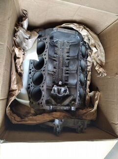 Продается блок цилиндров с поршнями для BMW M5