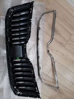 Новая решетка радиатора для шкода октавия А7 реста