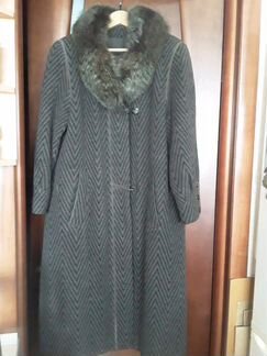 Пальто демисезонное