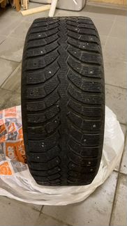 Резина зимняя Bridgestone