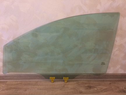 Стекло Боковое Левое Nissan Note Ниссан Ноут