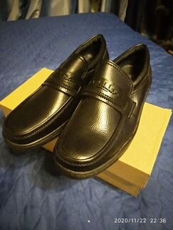 Мужские новые Туфли 42 размер иск. кожа