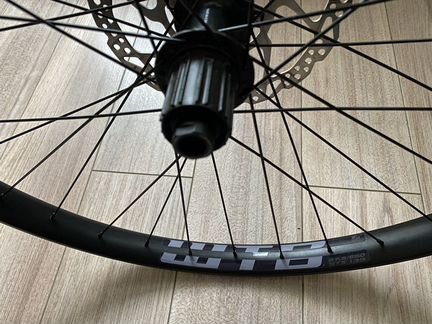 Boost 27.5 колеса на 35-х ободах