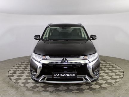 Mitsubishi Outlander 2.4 CVT, 2020