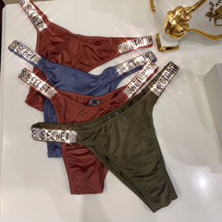 Трусы Victoria Secret новые s-m