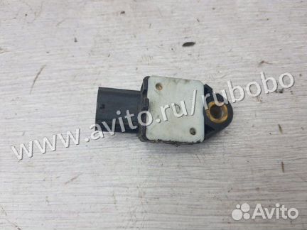 Датчик удара Toyota Auris E15 1ZR 2008