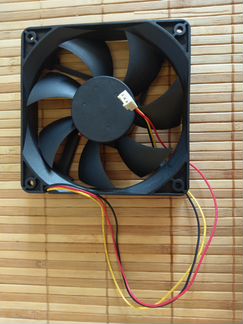 Вентилятор T&T 1225L12S NF1 server