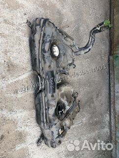 Бак топливный бензобак Mercedes W203 A2034707601