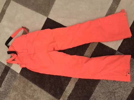 Костюм горнолыжный