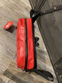 Поясная сумка The North Face