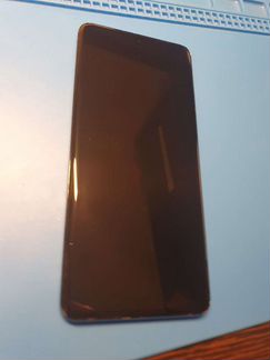 Дисплей Samsung S20+.Дефект