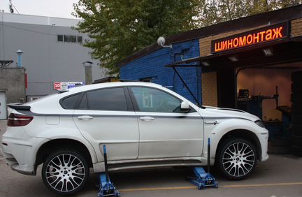 Зимние шины Pirelli 245/50R18 100H RFT wicefr