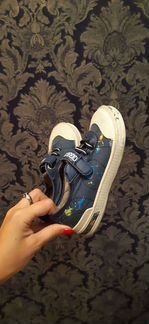 Кроссовки 27р