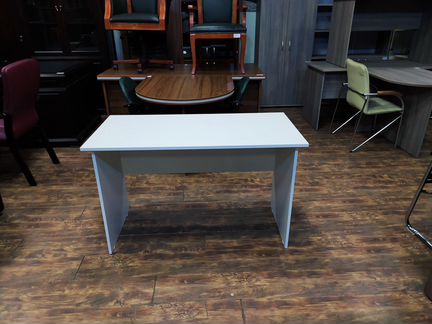 Стол офисный новый 120х60 - бел