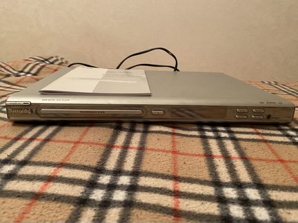 DVD плеер philips